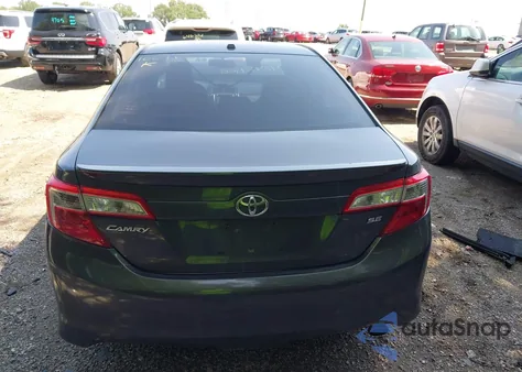 2012 Toyota Camry Se z USA, uszkodzony, nr VIN 4T1BF1FKXCU102775